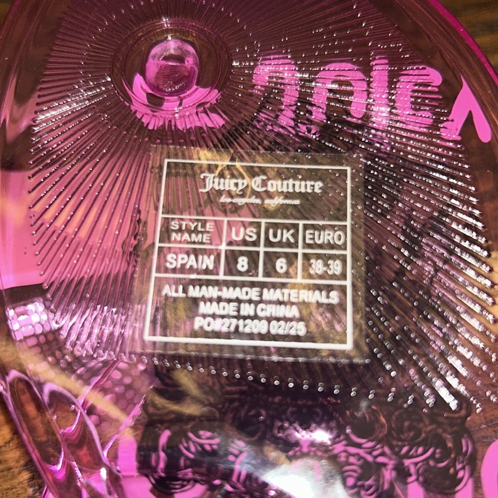 Juicy Couture “Spain” Jelly Flip Flops Pink Crystal Rhinestone Bow Sandals NEW - Picture 3 of 5